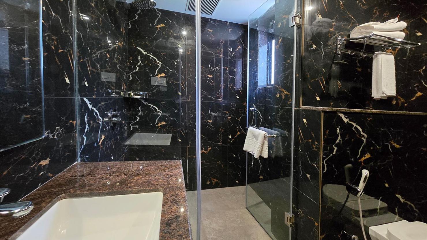Magnus Nexstar Suites Kalyani Nagar Πούνε Εξωτερικό φωτογραφία